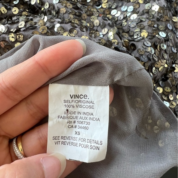 VINCE Cocktail Blouse | Gold + Gray | XS/S (NWOT) - Picture 14 of 14